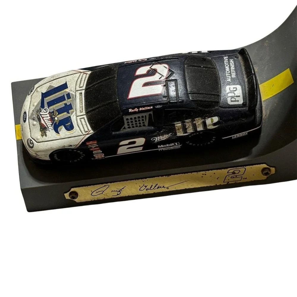 Vintage Rusty Wallace #2 NASCAR Diecast Lamp‎ Light